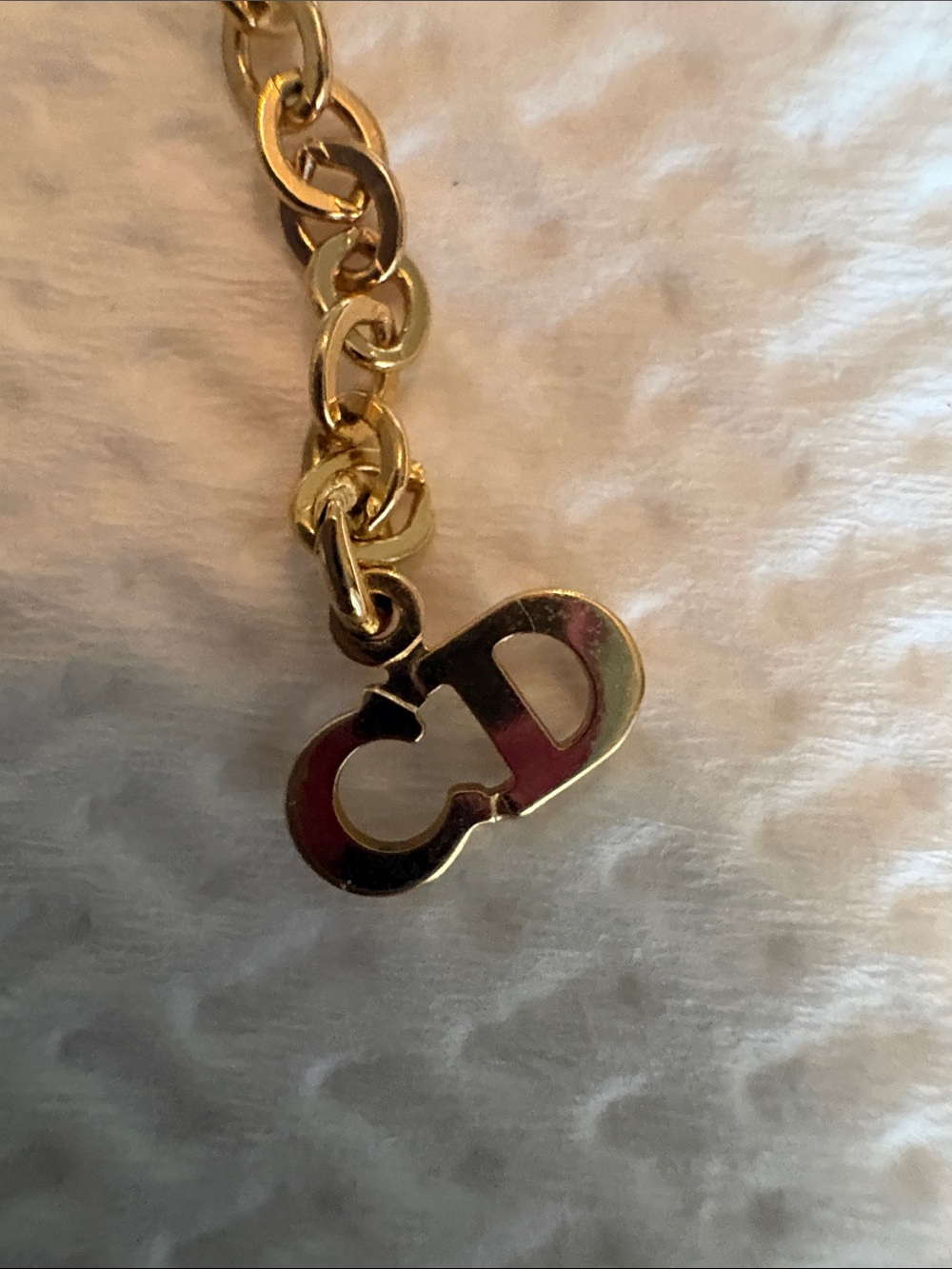 Christian Dior, 14-16” gold vintage crystal Heart Pendant Necklace - Picture 5 of 9